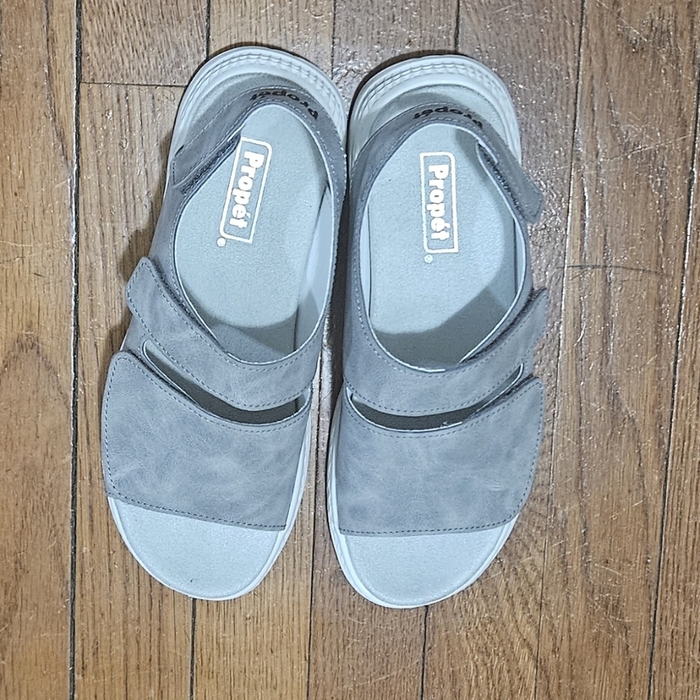 Propet TravelActiv Scottsdale Women's Sandals/ Adjustable and Lightweight/Size 7 - Picture 8 of 10